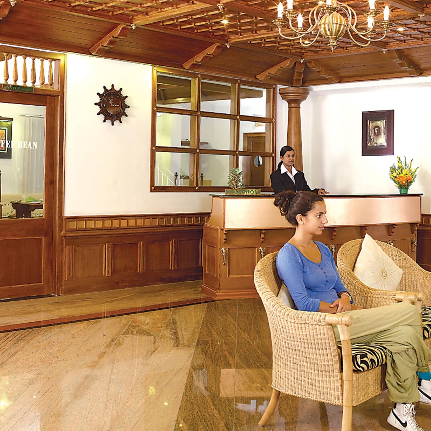 Grand Thekkady Hotel Kumily Buitenkant foto
